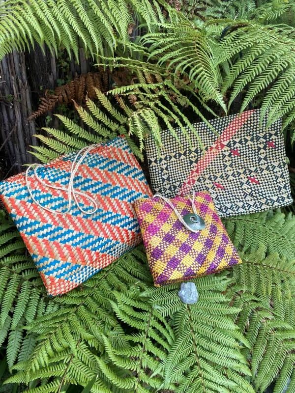 Kete Whakairo create per Amelia sober Ponga